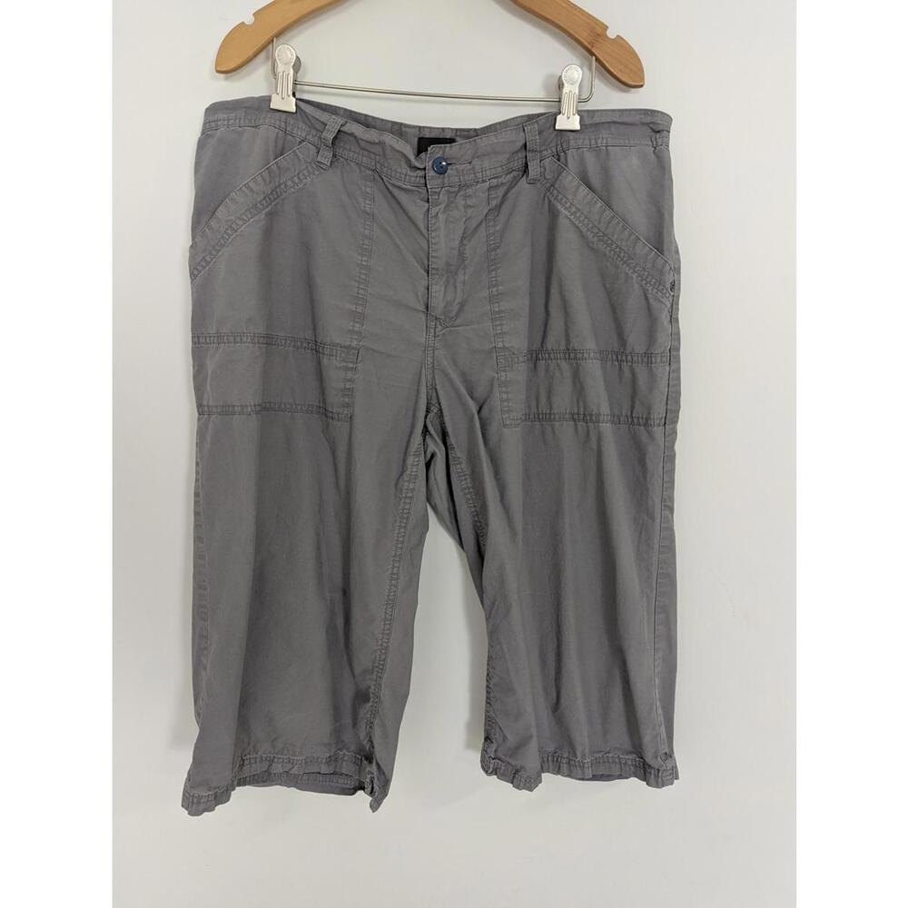 Mexx Men's Lightweight Capri Shorts in Gray Size 36 Summer 100% Cotton
